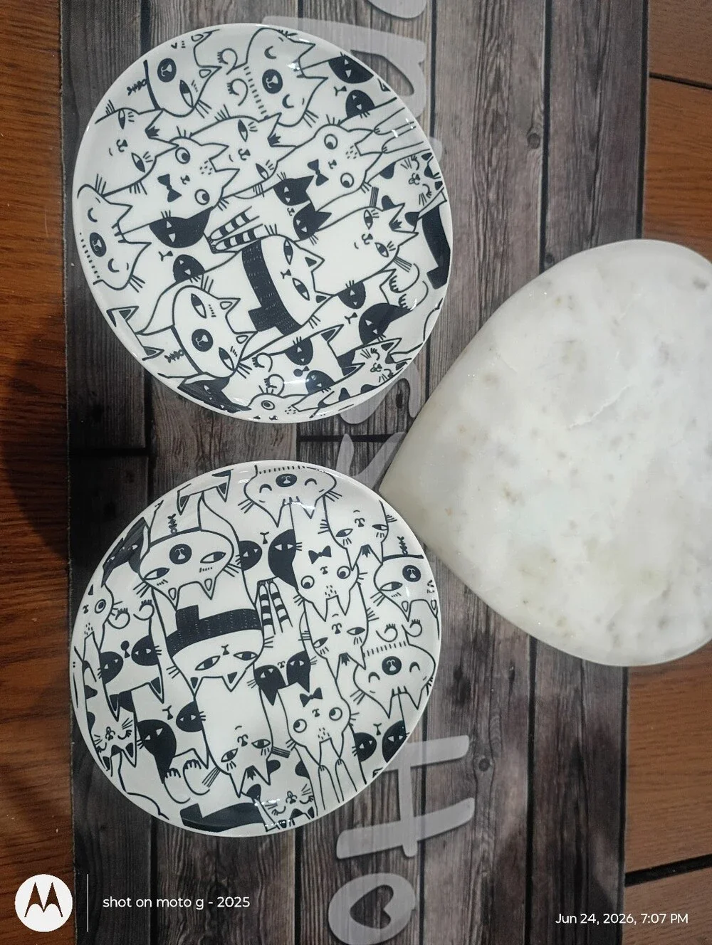 2 Signature Elevated Bowl Cat Design New